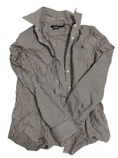 Lot of name brand clothing- women small/medium