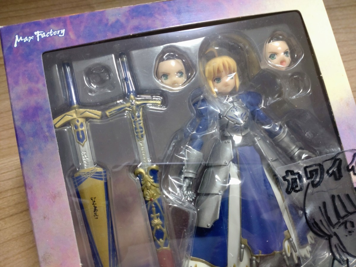 figma 003 セイバー figma 003 Fate/stay night Saber Armor Ver. Figure Max