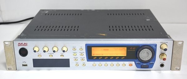 AKAI Z4 サンプラー　ジャンク品 AKAI Z4 サンプラー ジャンク品 Yahoo!オークション -「z-4