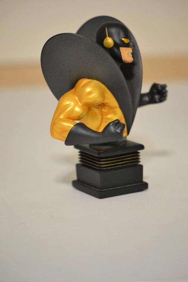 YellowJacket Marvel Bowen "VERSIÓN DORADA" minibús edición limitada #103 de 2000  Foto 4 de 4