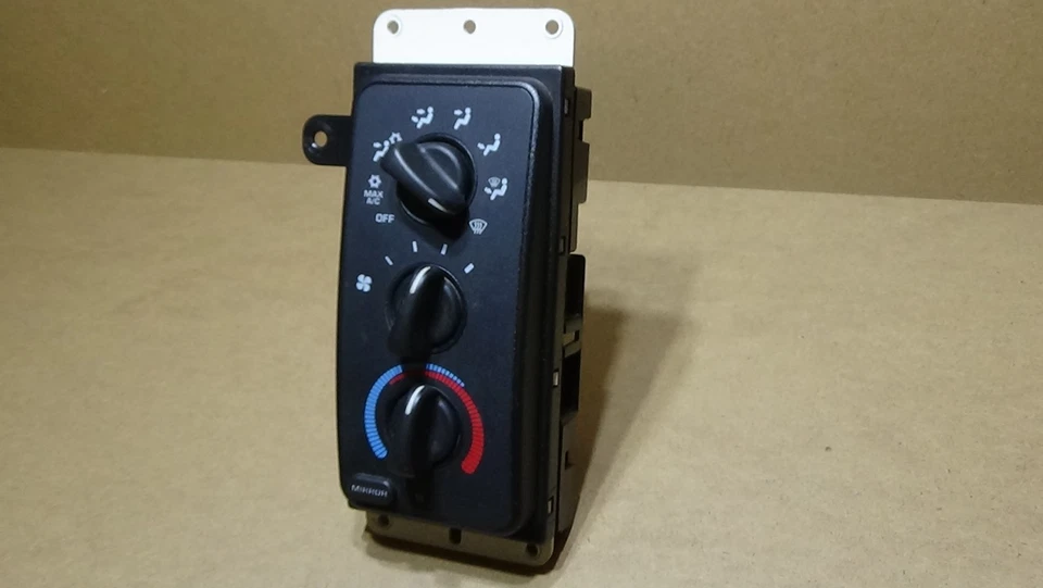 1998-2001 Dodge Ram 1500 2500 AC Heater Climate Control Switch 55056702AD - Image 3 of 4