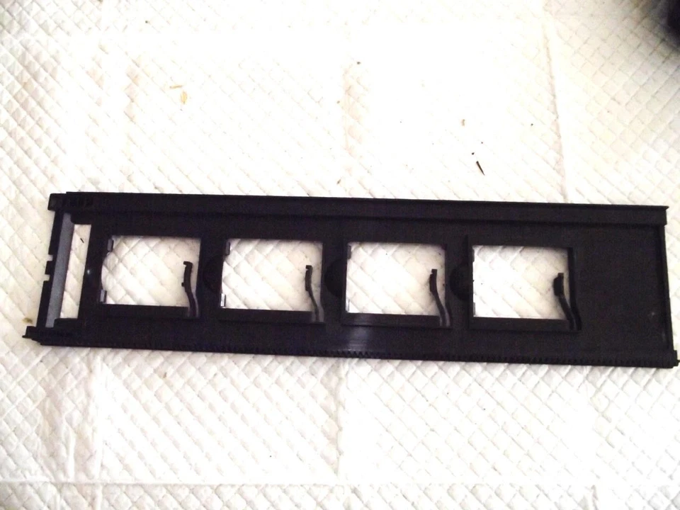 POLAROID Film Holders for 135 Slides And Film Strip F Film Scanner Model CS-120 - Image 3 of 4