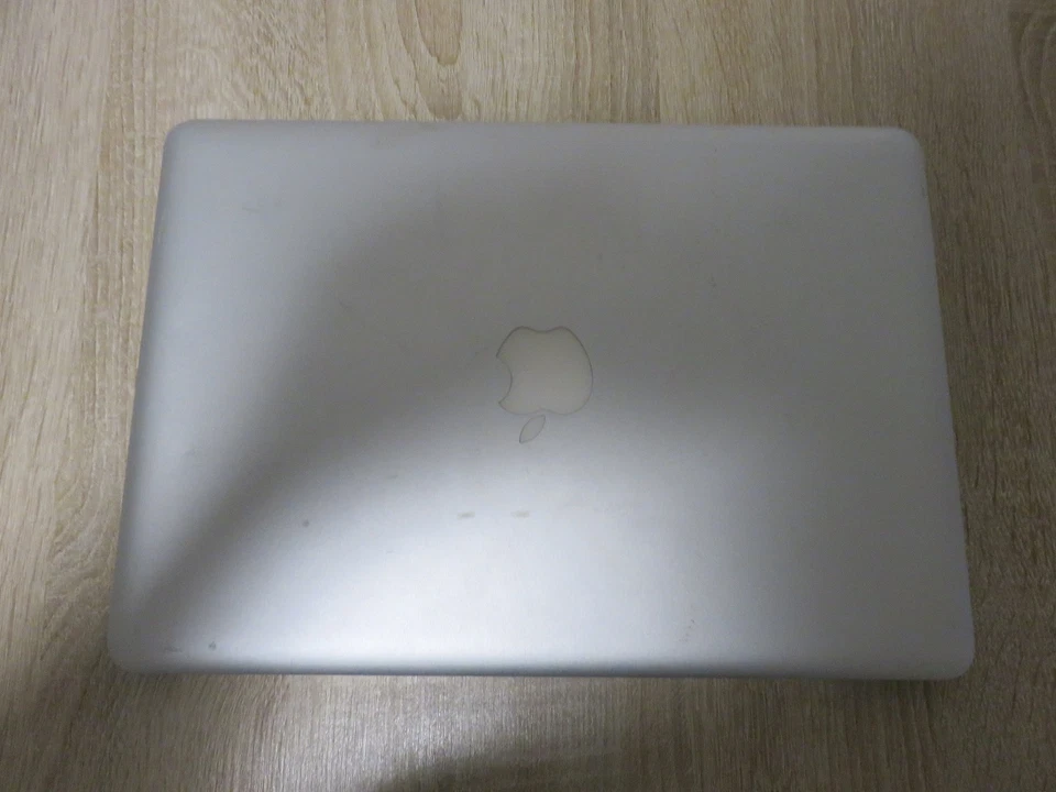 Apple MacBook Pro A1278 13,3' 2.5GHz 4GB RAM 250GB HDD Laptop (Juni 2009) - Bild 3 von 4