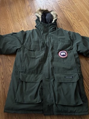 Canada Goose Men's Size Medium Green Colored Authentic Down Jacket  with Fur