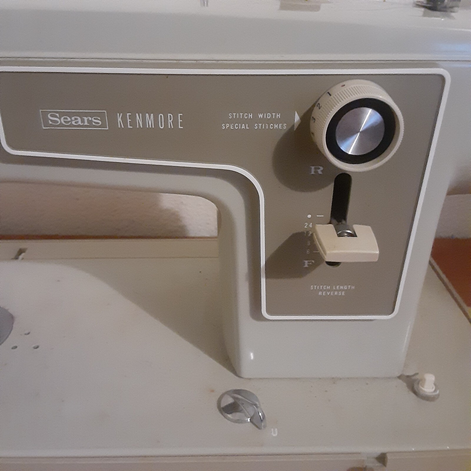 Vintage Sears Kenmore 5186 Sewing Machine w/ Foot Pedal Hard Case Made