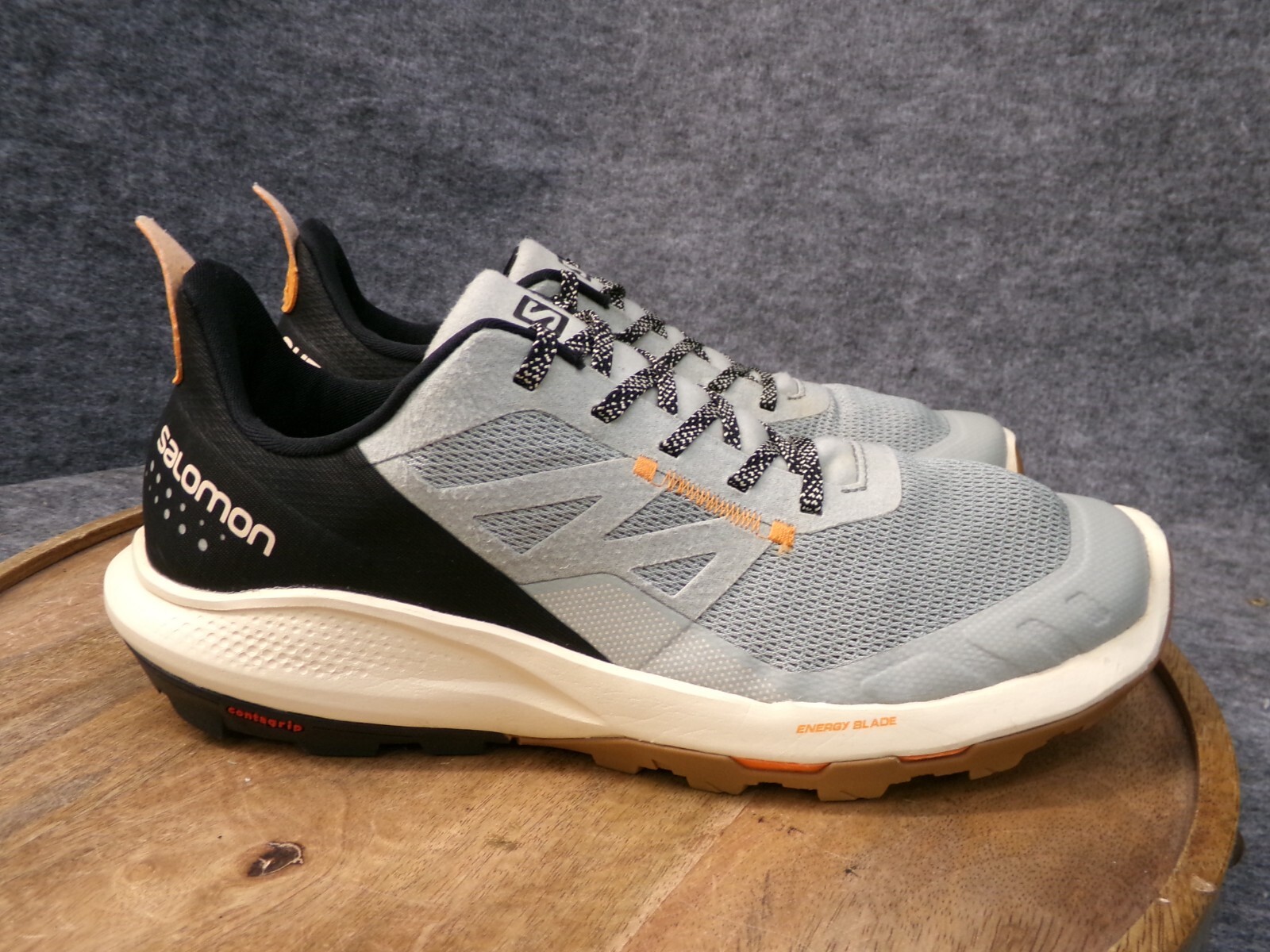 Scarpe da trail running Salomon Outpulse da uomo in ferro sbiancato sabbia arancione taglia 9 5 US