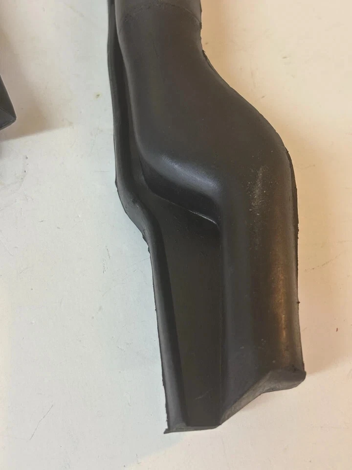 Пара уплотнений для рейки крыши 1969 1970 1971 1972 Chevrolet GMC Blazer Jimmy - Изображение 3 из 4