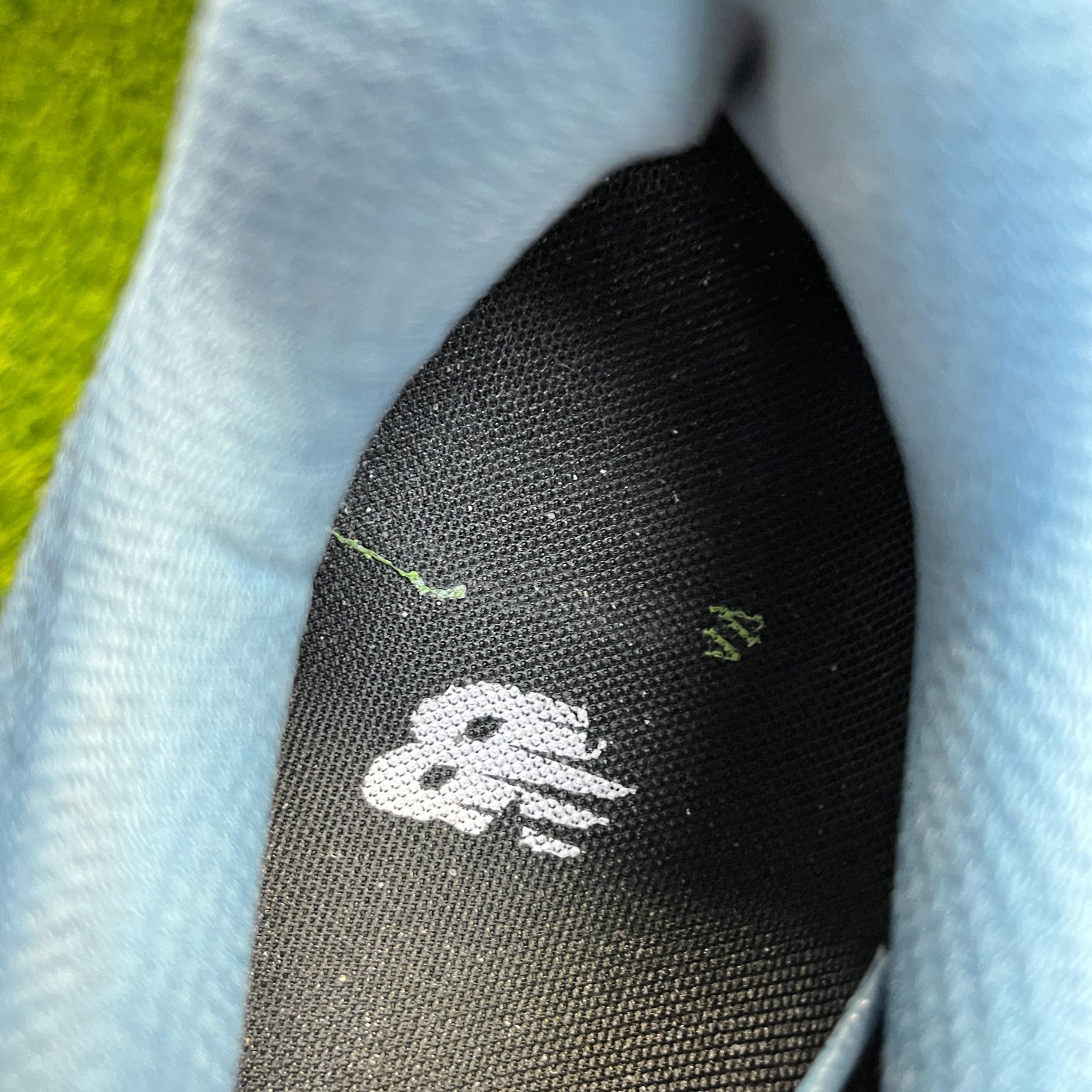 New Balance Fresh Foam X 880v12 Mens Size 10.5 4E Blue Running Shoes Sneakers thumbnail 8