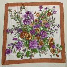 Enrico Coveri All Silk Flowers Pattern W / Logo Italien Women  s Scarf 34/35 In