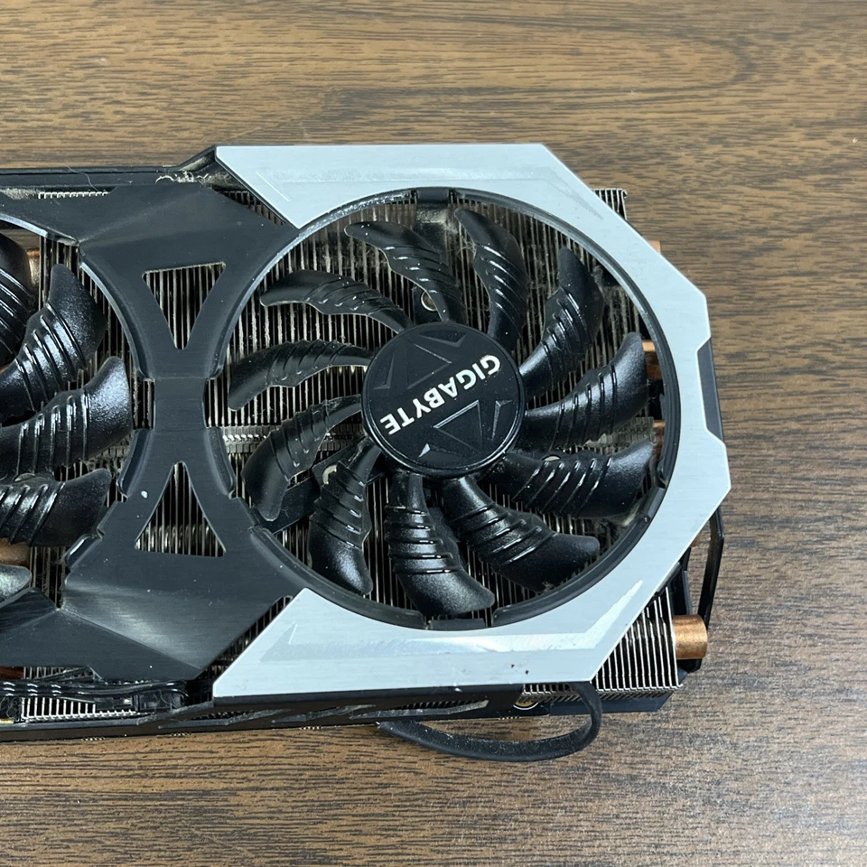 BROKEN Gigabyte GeForce GTX 980 Ti G1 Graphics Card GV-N98TG1 6GD For Parts - Image 4 of 4