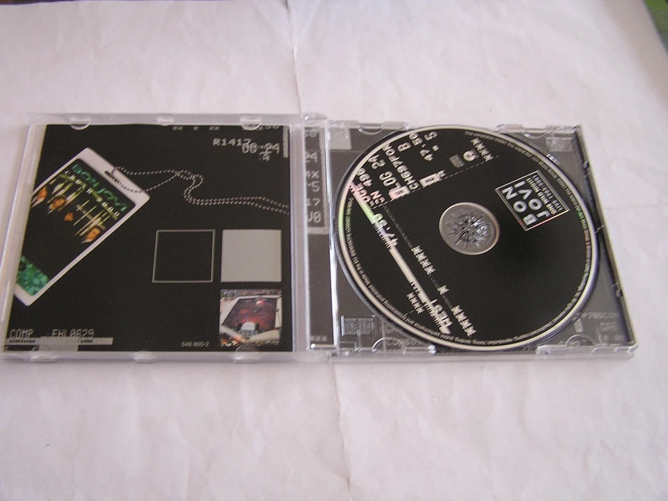 One Wild Night: Live 1985-2001 von Bon Jovi - Bild 2 von 2