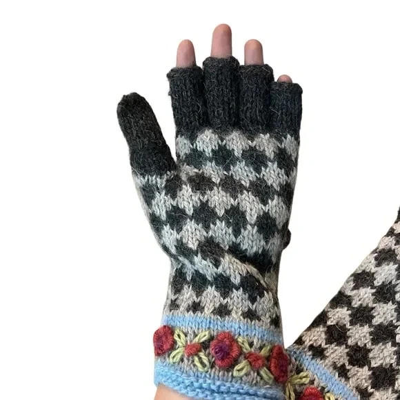 Artesania Glitten Fingerless Gloves Hand Knit Alpaca Wool Artisan Boho NEW! - Image 2 of 4