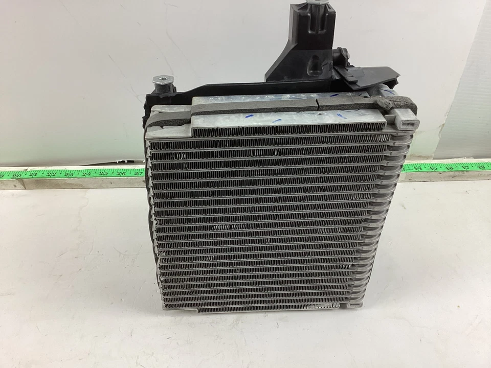 Volkswagen Beetle 2012-2015 núcleo evaporador aire acondicionado 561820103 OEM Foto 3 de 4