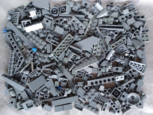 Lot #3 - 300 All Dark Gray LEGO Bricks, Plates, and Specialty Parts - 第 1/3 張圖片