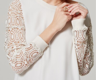 Ann Taylor LOFT Circle Lace Sleeve Blouse Top Size XX-Small Whisper White  Color