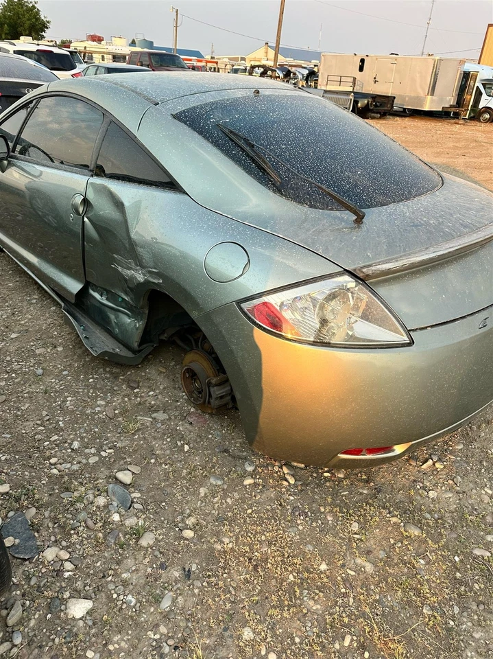 Parasol derecho usado se adapta a: Mitsubishi Eclipse 2008 cupé grado derecho A Foto 4 de 4