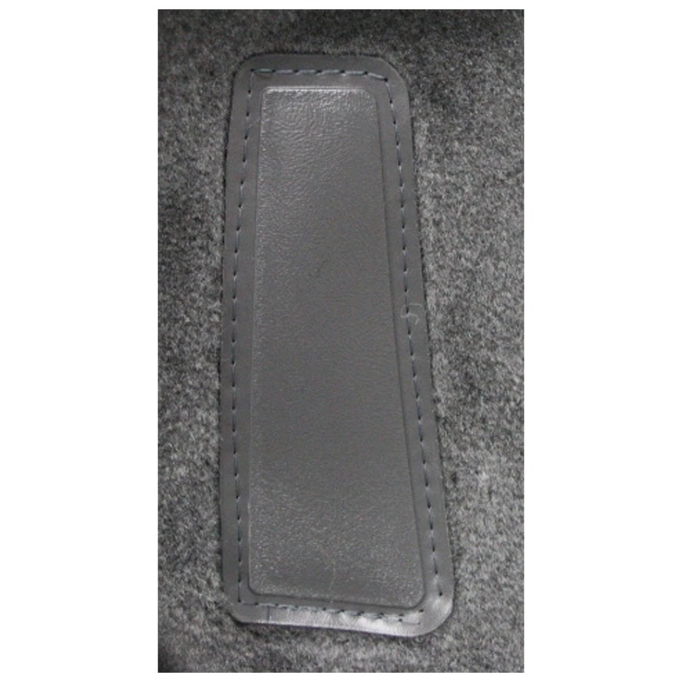 Alfombra para Nissan Máxima 2004-2008 4 puertas Cutpile Foto 3 de 4