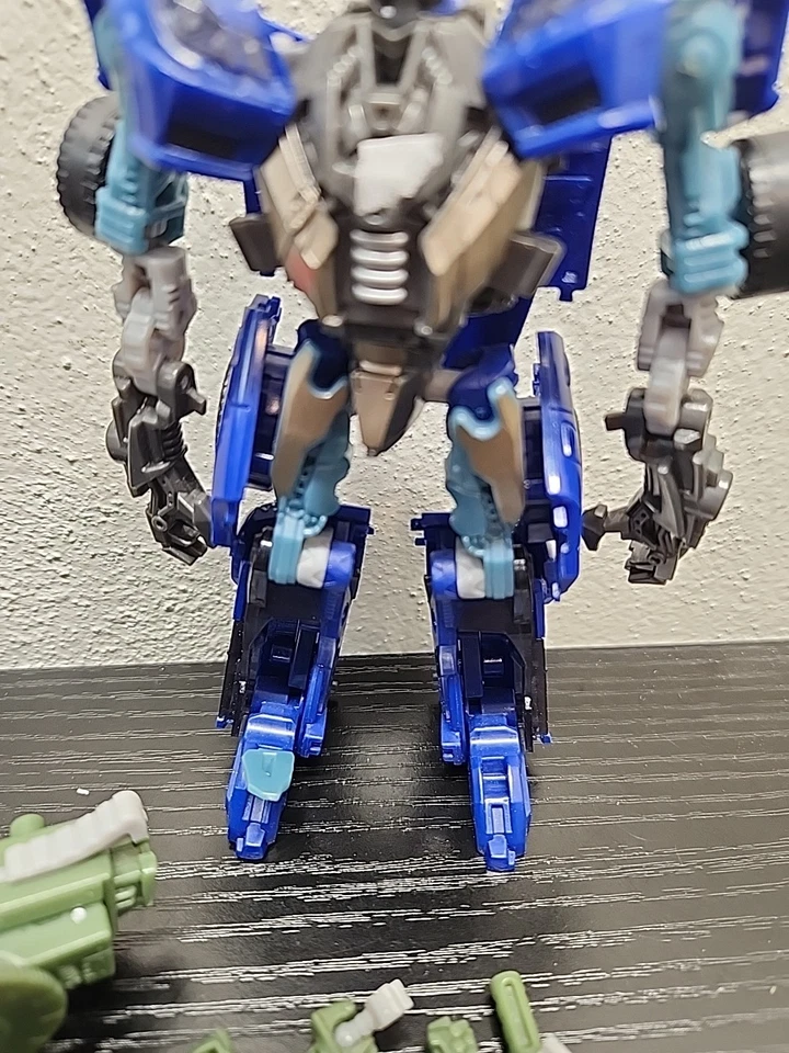 Transformers Dark Of The Moon Que Takara DOTM Movie Wheeljack (Not Complete) - Image 3 of 4