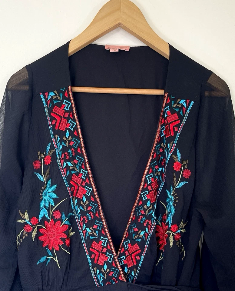 Vestido Anthropologie Not So Serious Floral Bordado Talla L Azteca Casa Bruja Foto 4 de 4