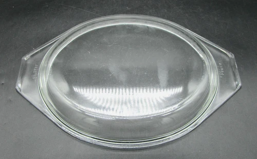 Vintage PYREX 943-C Clear Glass LID ONLY Oval Casserole Replacement Handle Tab