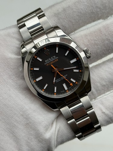 2009 Rolex Milgauss Black Dial 40mm 116400