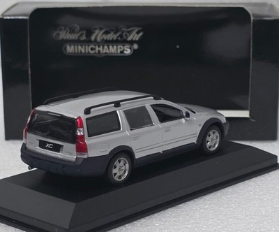 Volvo V70 XC 2000 Silver 1:43 Minichamps 430171271 EXTREMELY RARE