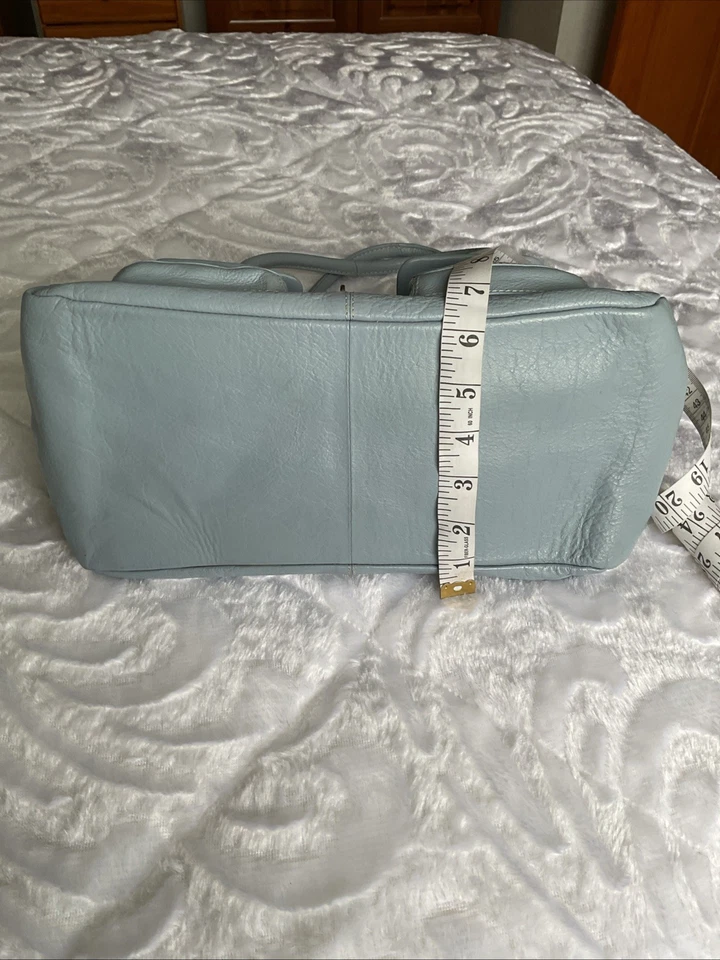 Tommy & Kate Light Blue Leather Handbag. - Image 4 of 4