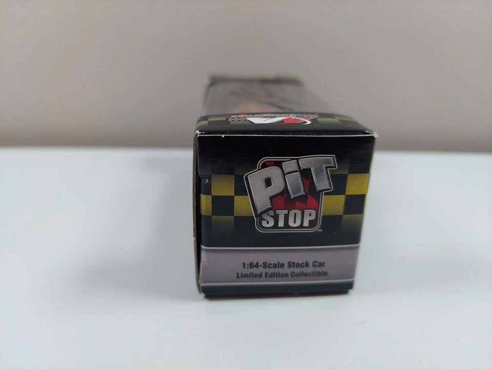 2007 #22 DAVE BLANEY CATERPILLAR RACING PIT STOP 1/64 ACTION RARE!! AUTOGRAPHED  - Image 4 of 4