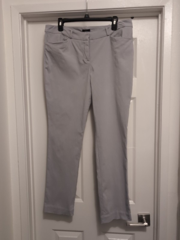 EUC Worthington 12 Tall, Slim Fit Light Blue stretch Pants, Perfect Condition