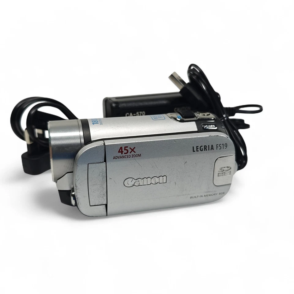 Canon Legria FS19 Camcorder 45x Zoom 8GB Memory Video Camera, Charger, USB - Image 2 of 4