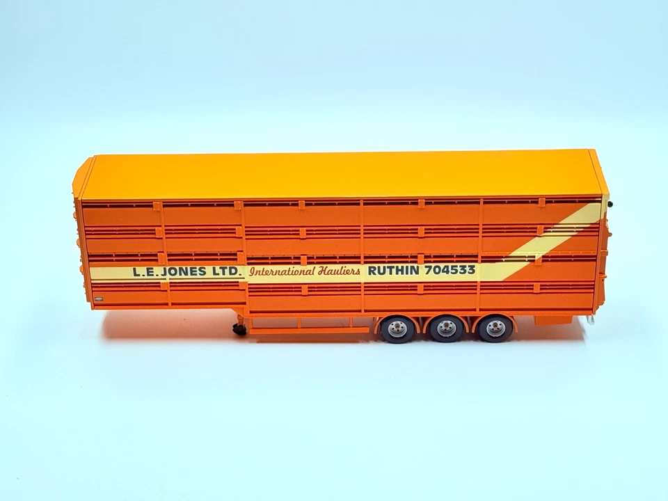 CORGI LIVESTOCK TRANSPORTER TRAILER MODEL ONLY LE JONES CC12424 1:50 - Image 4 of 4