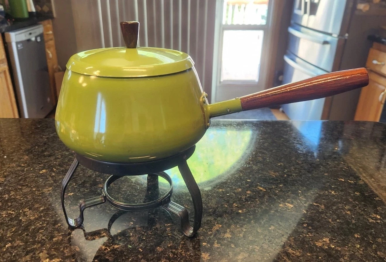 VTG Fondue Pot Set Vintage 1970's Olive Green Wood Handle Gorgeous!
Opens in a new window or tab