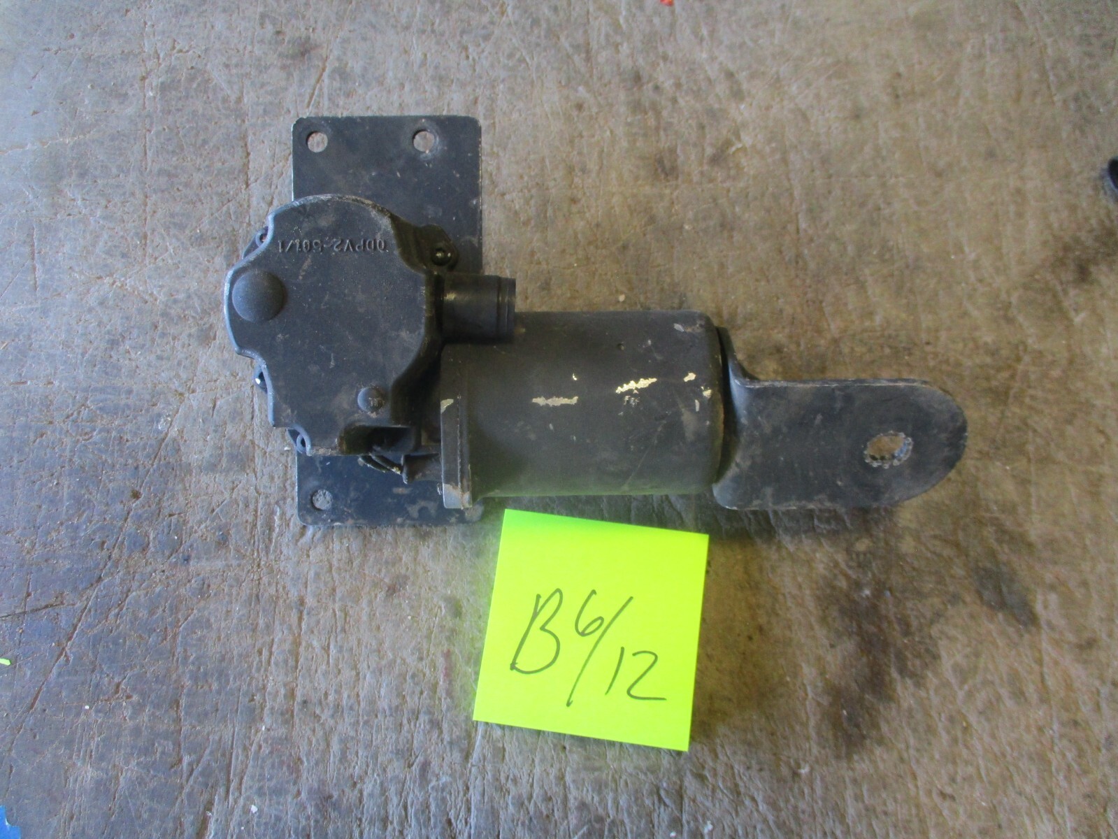 Used 24v Windshield Wiper Motor, Stripped, Works Great, for HMMWV & Variants eBay