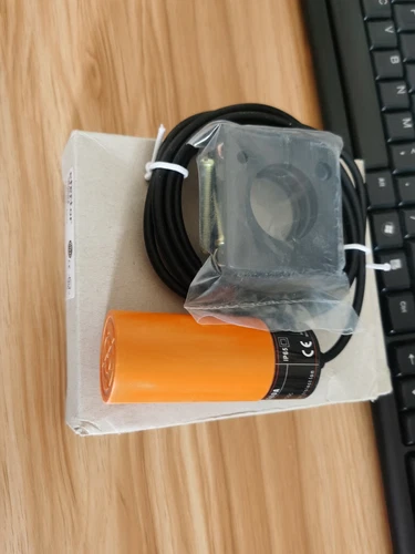 1PC New IFM IB0004 Proximity Switch Sensor IB0004 Free Shipping - Picture 2 of 3