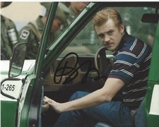 ACTOR BOYD HOLBROOK SIGNED THE PREDATOR 8X10 PHOTO D W/COA NARCOS LOGAN MILK