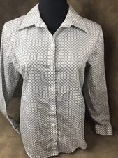 INVESTMENTS  SIZE 8 BUTTON FRONT BLACK AND WHITE LS SHIRT