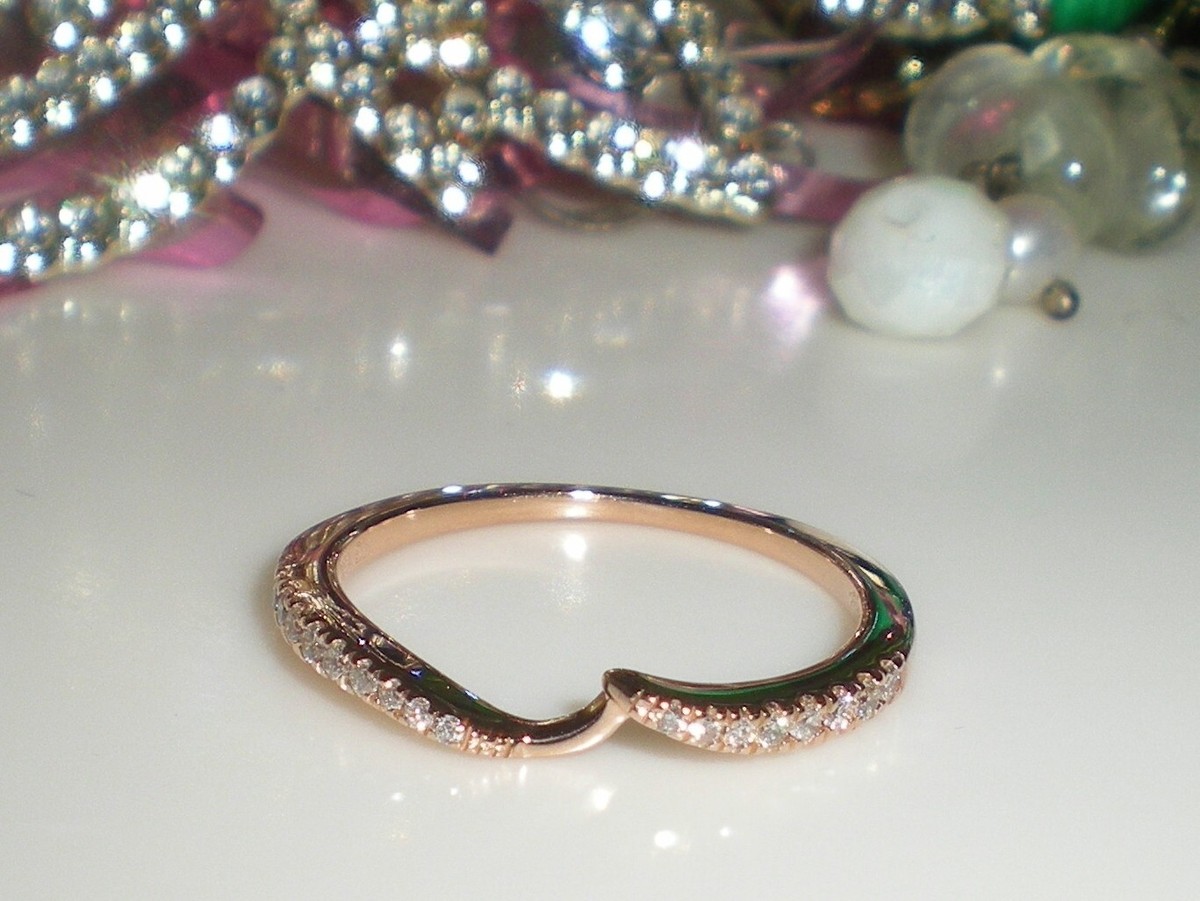 EVER US 14K Rose Gold 1/8ct Diamond Contour Wedding Band Ring KAY