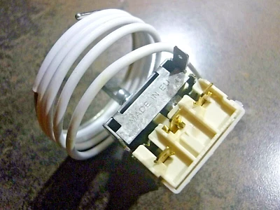 K57L5537 Liebherr 6151190 Thermostat K57-L5537 Neuware Schneller Versand