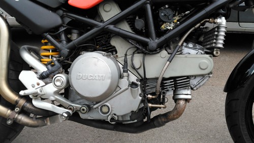 2005 DUCATI MONSTER S2R, MOT OCT'2017, HPI CLEAR, CARBON CANS - Picture 11 of 12
