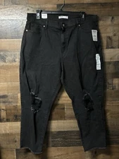 Signature by Levi Strauss & Co. Gold Women's 90's Mom Jean Size 18 W34 Black 