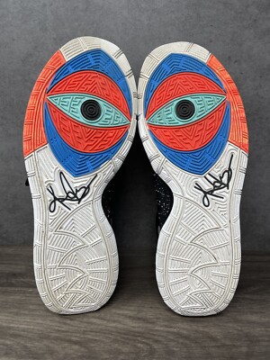 kyrie shoes eye