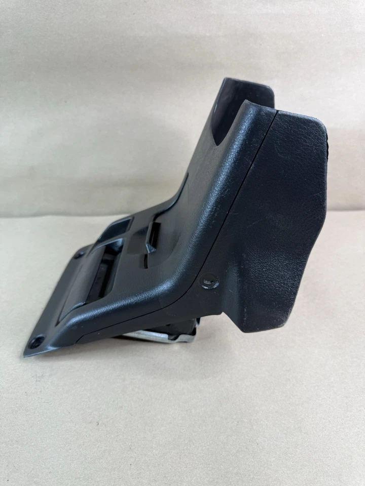 Consola central de tablero inferior 92-95 CIVIC - Cenicero Bandeja para monedas Cassette Bolsillo NEGRO Foto 4 de 4