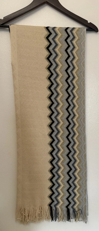 Poncho bufanda Missoni mezcla lana flecos leer Foto 3 de 4