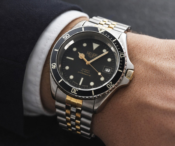 Heuer Professional 200m 980.021, monnin case 944, vintage 80s diver watch