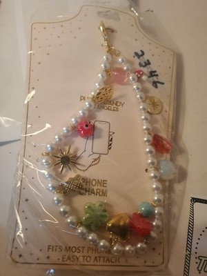 PHONE CANDY PEARLS AND FRUITY CHARMS