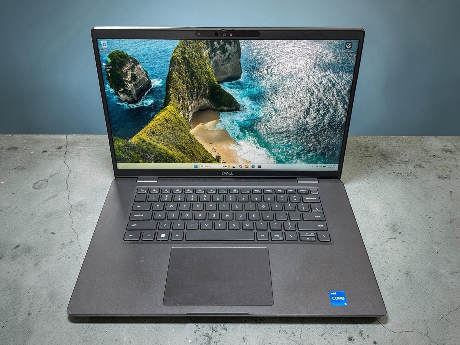 Dell Latitude 7530 15.6" Laptop
