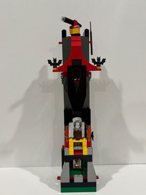 LEGO Castle: Night Lord's Castle (6097) With Manual Read Description