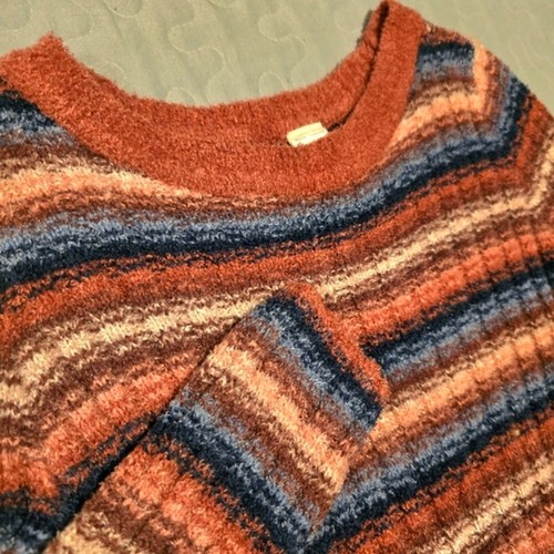 Oshkosh Girl's Cozy Striped Sweater. Size 10 - Picture 3 of 7