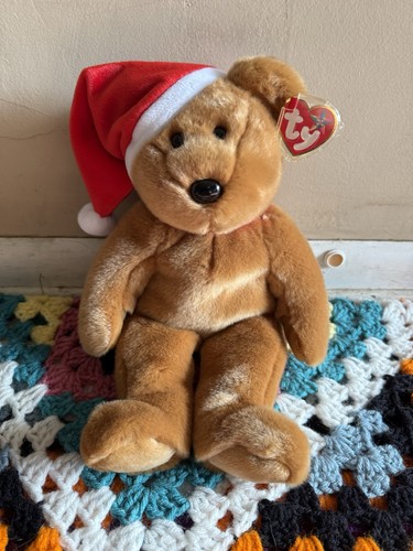 Rare & Retired Ty Beanie Babies Large Santa Hat Bear Plush 2001 Holiday Edition