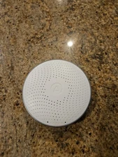 Airthings 2950 Wave Radon Smart Radon Detector with Humidity Temperature Sensor